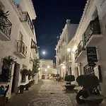 The Boxmaker's House *